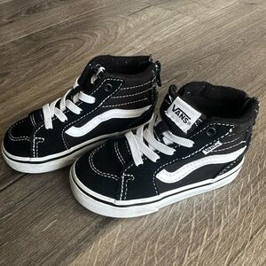 Toddler Vans Size 7